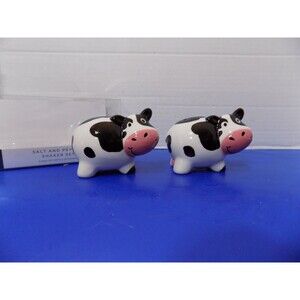 NEW Ceramic Cows Salt & Pepper Shakers Farmhouse